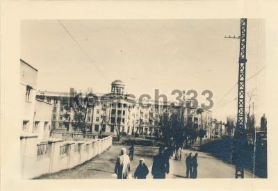 Прикрепленное изображение: Дом на набережной 01.jpg